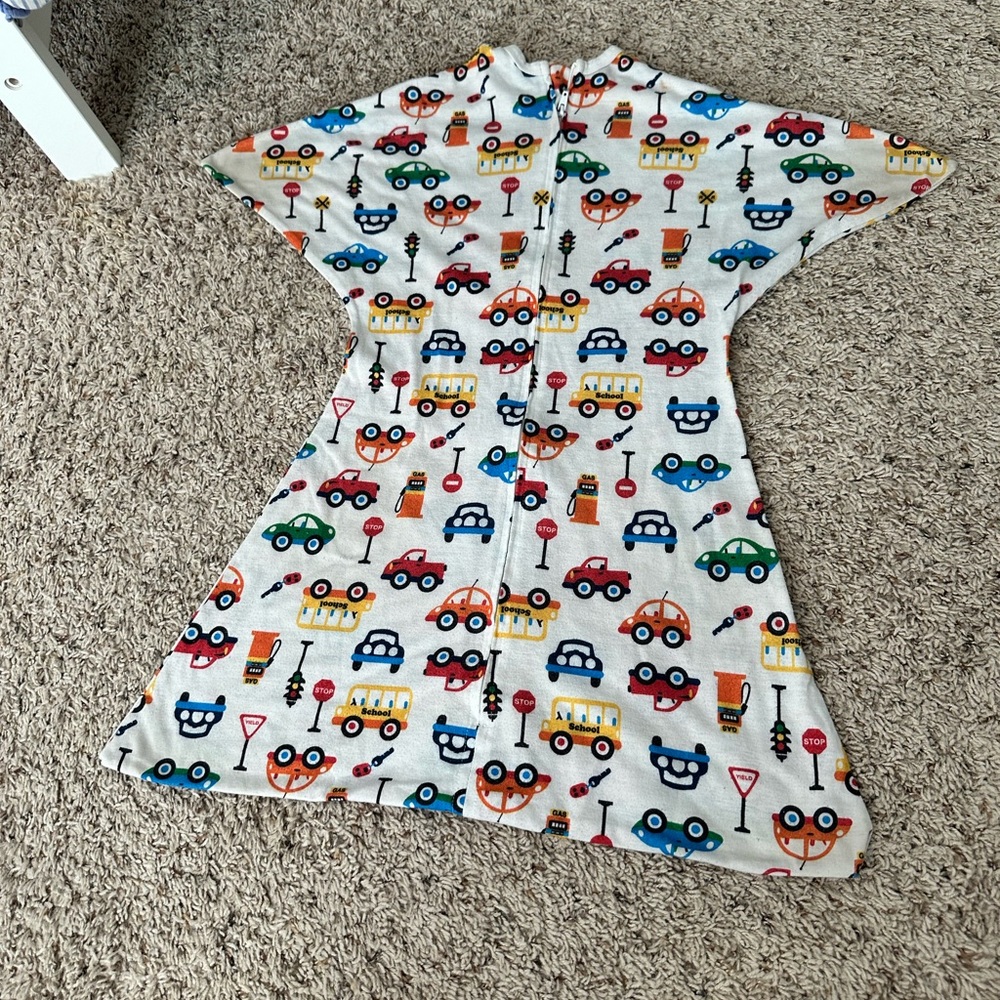 Busy Town Zipadee-Zip Swaddle Transition - Lightweight